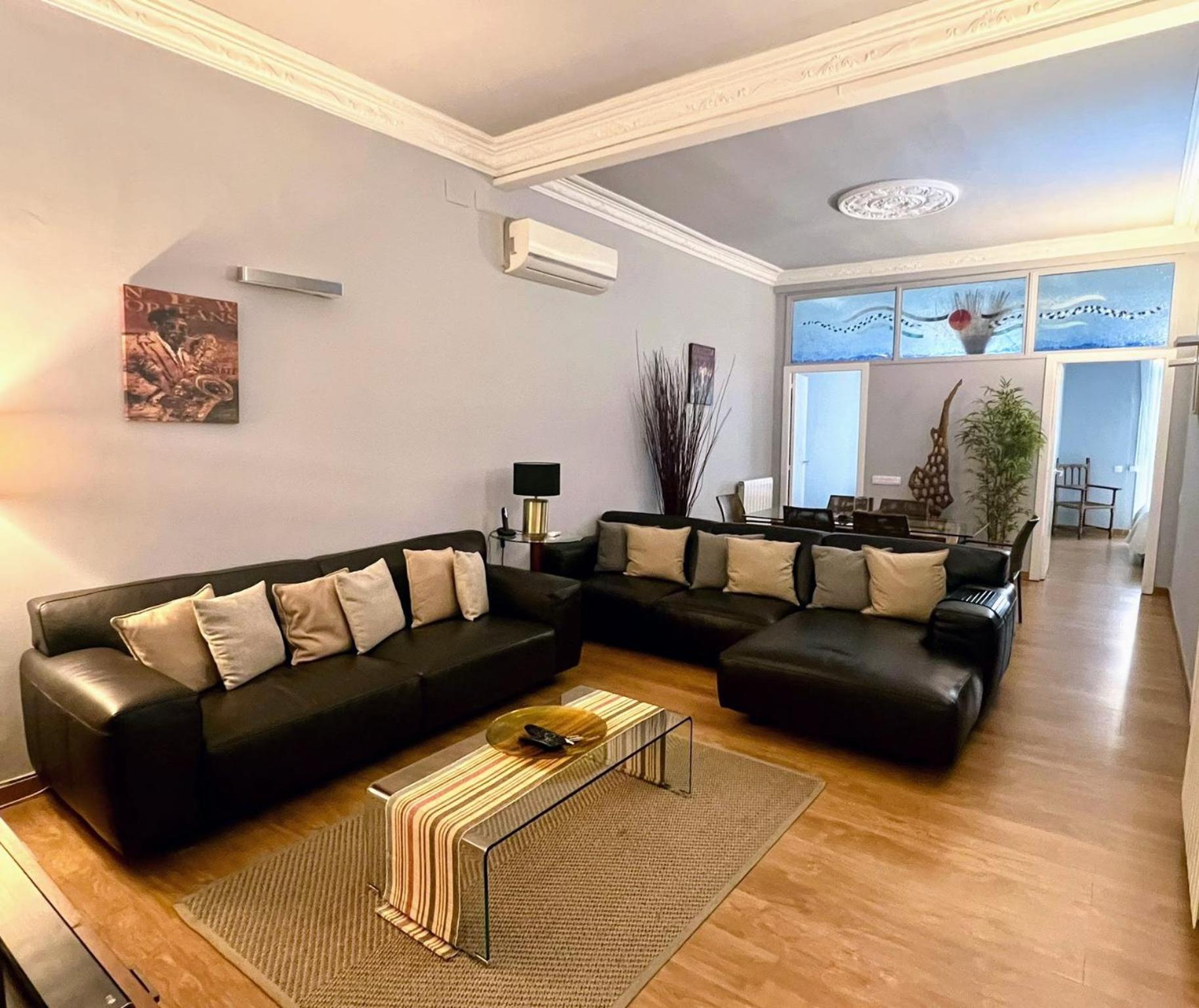 Luxury Central Apartment برشلونة المظهر الخارجي الصورة